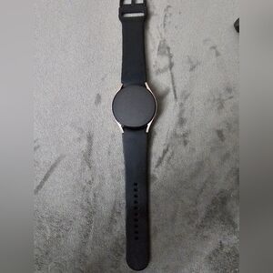 Samsung SM-R900 Galaxy Watch 5